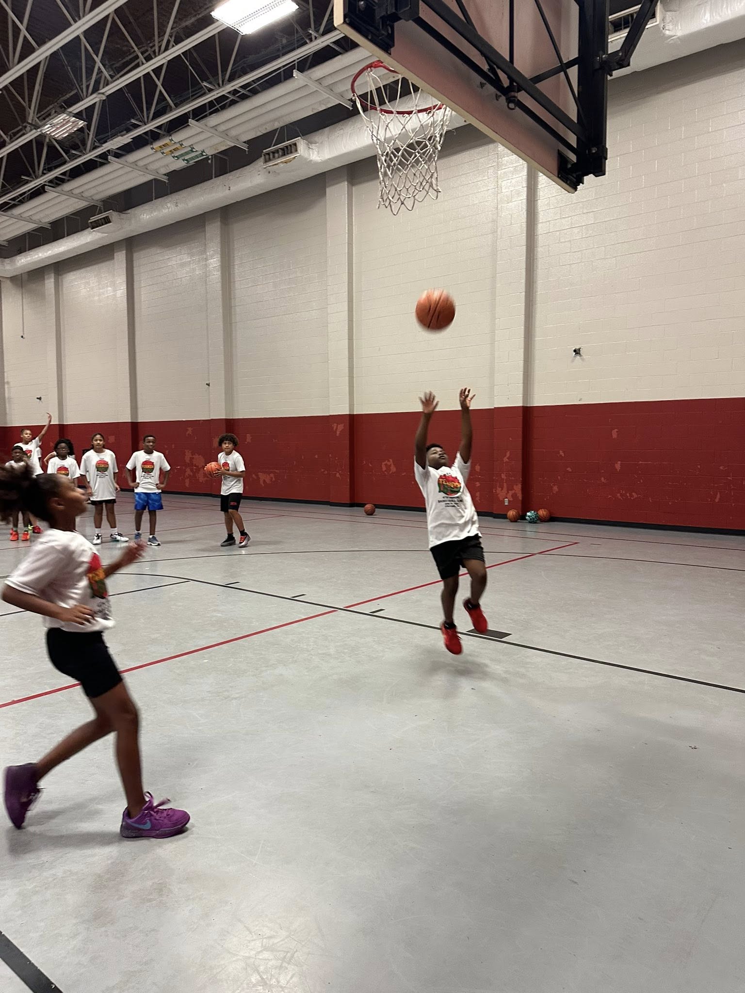 Athlete catching a rebound